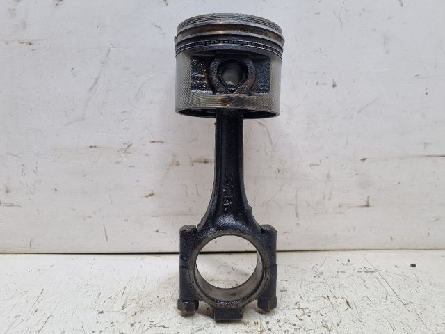 bontott SKODA FELICIA Dugattyú és Hajtókar