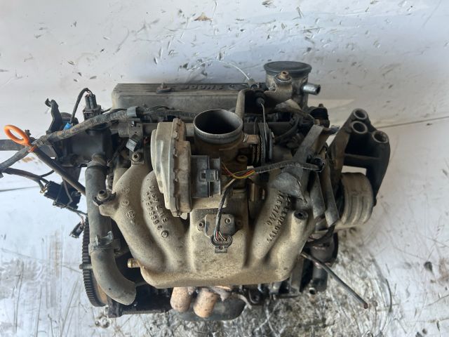 bontott SKODA FELICIA Motor (Fűzött blokk hengerfejjel)