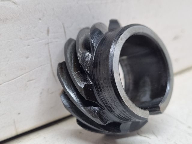 bontott SKODA FELICIA Olajszivattyú Fogaskerék