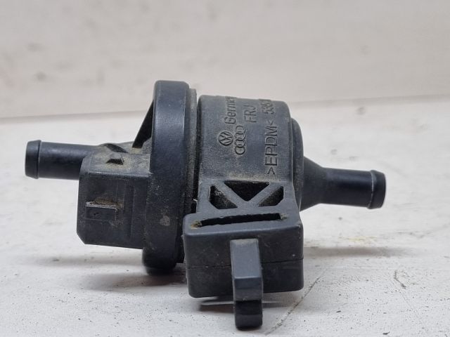 bontott SKODA FELICIA Tankszellőztető Szelep