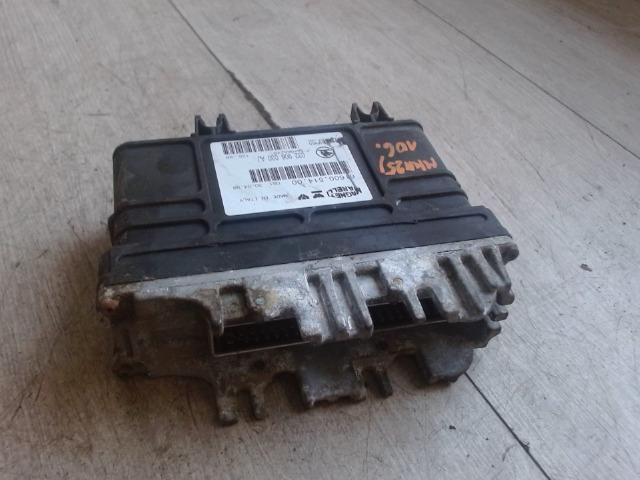 bontott SKODA FELICIA Motorvezérlő