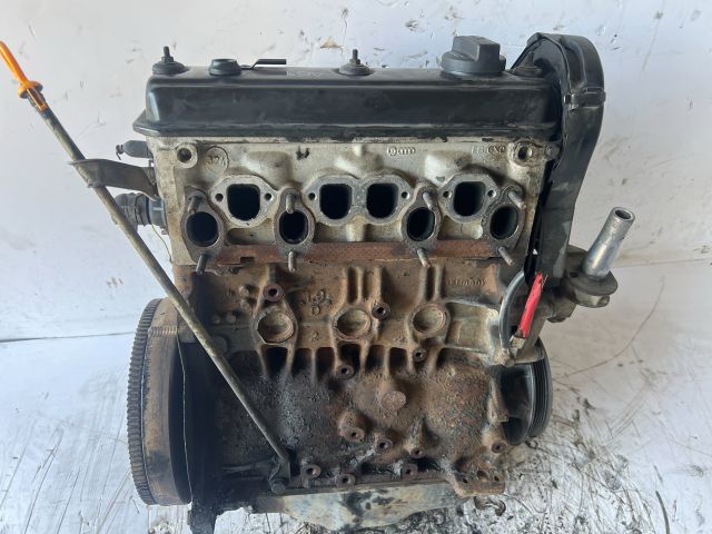 bontott SKODA FELICIA Motor (Fűzött blokk hengerfejjel)