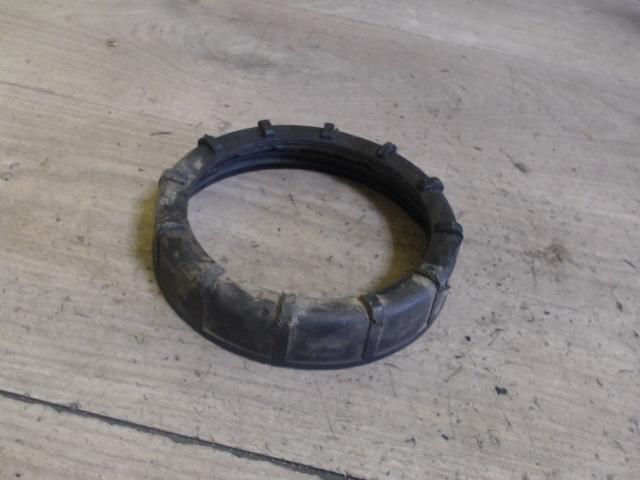 bontott SKODA FELICIA AC Pumpa Rögzítő Gyűrű