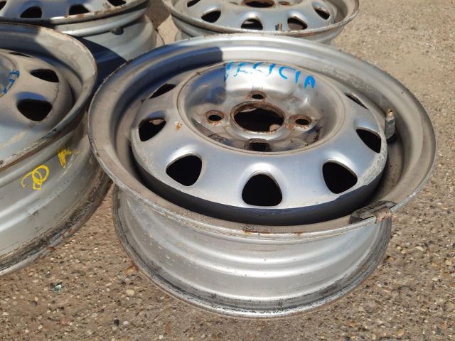 bontott SKODA FELICIA Acélfelni Szett Gumival