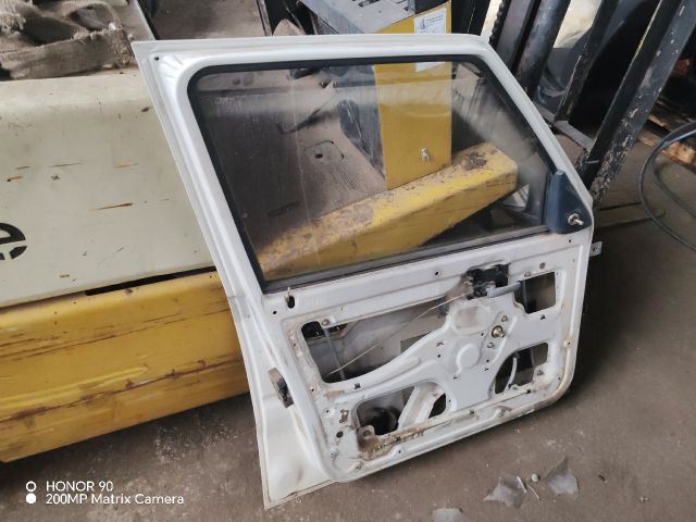 bontott SKODA FELICIA Bal első Ajtó (Részeivel)