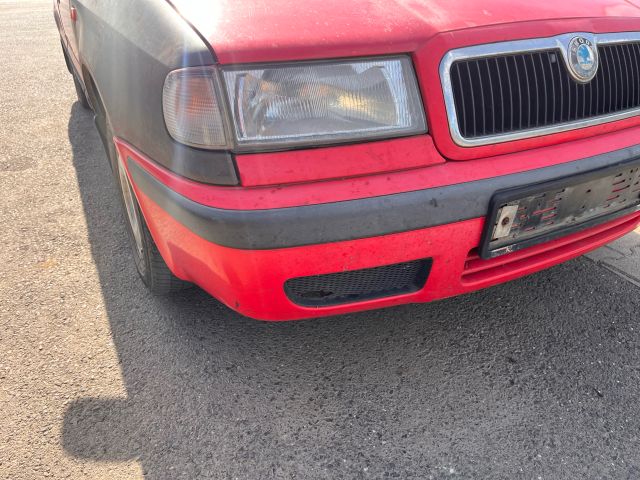 bontott SKODA FELICIA Bal első Ajtó (Részeivel)