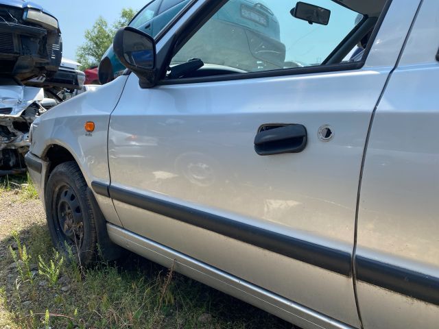 bontott SKODA FELICIA Bal első Ajtó (Üres lemez)