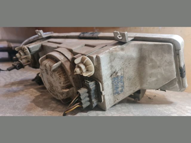 bontott SKODA FELICIA Bal Fényszóró