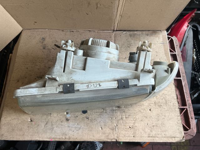 bontott SKODA FELICIA Bal Fényszóró