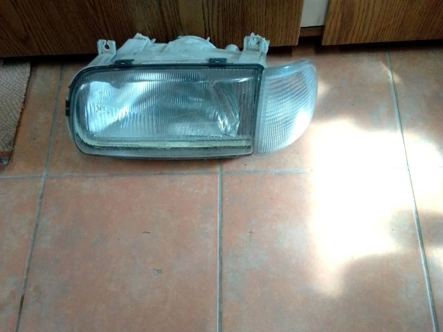 bontott SKODA FELICIA Bal Fényszóró