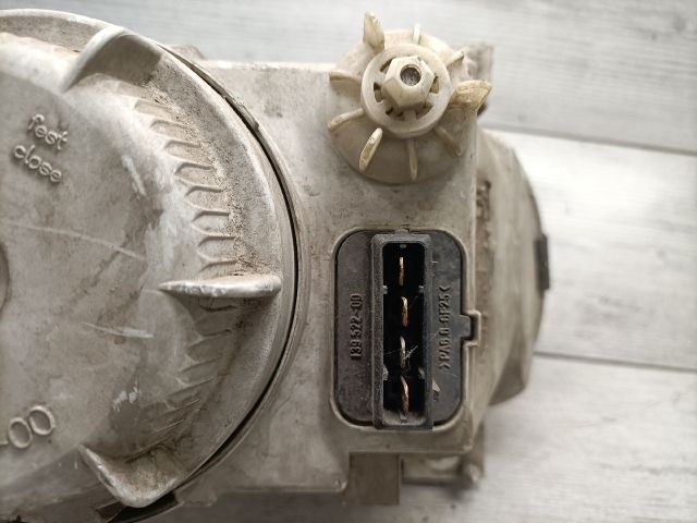 bontott SKODA FELICIA Bal Fényszóró