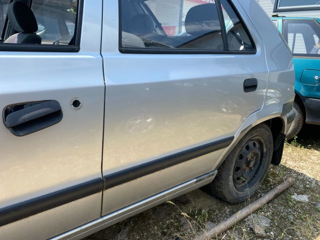 bontott SKODA FELICIA Bal hátsó Ajtó (Részeivel)