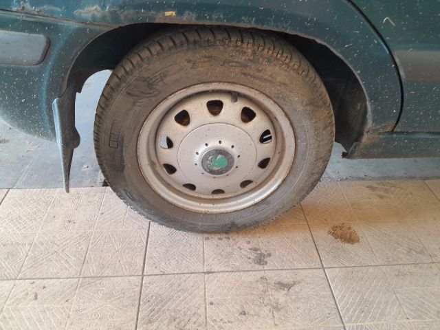 bontott SKODA FELICIA Bal hátsó Fixüveg (Ajtóban)