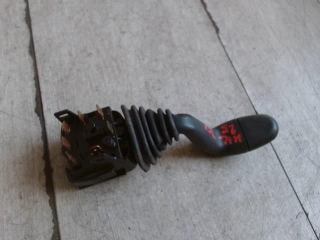 bontott SKODA FELICIA Bal Kormánykapcsoló Irányjelző