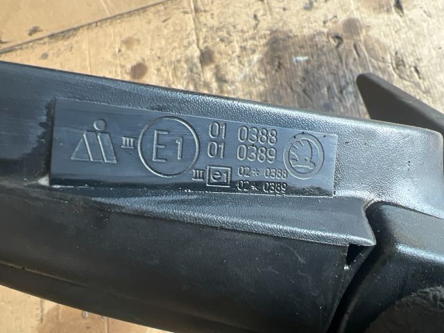 bontott SKODA FELICIA Bal Visszapillantó Tükör (Mechanikus)