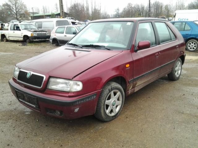 bontott SKODA FELICIA Bal Visszapillantó Tükör (Mechanikus)