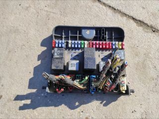 bontott SKODA FELICIA Biztosítéktábla Utastér