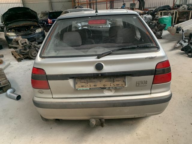 bontott SKODA FELICIA Csomagtérajtó (Részeivel)