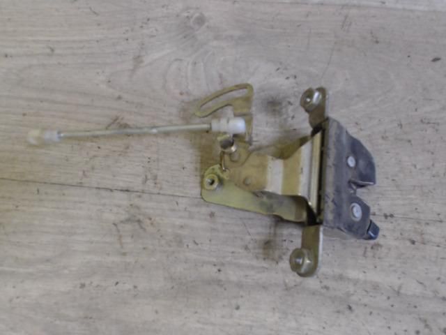 bontott SKODA FELICIA Csomagtérajtó Zárszerkezet