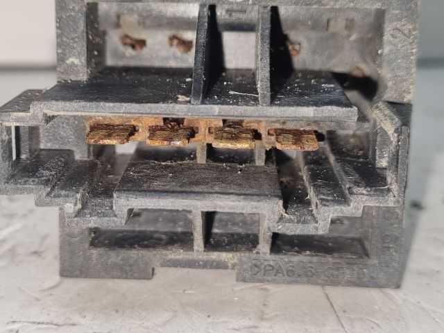 bontott SKODA FELICIA Előtét Ellenállás Fűtőmotor