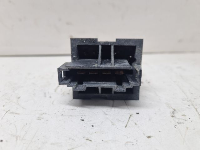 bontott SKODA FELICIA Előtét Ellenállás Fűtőmotor