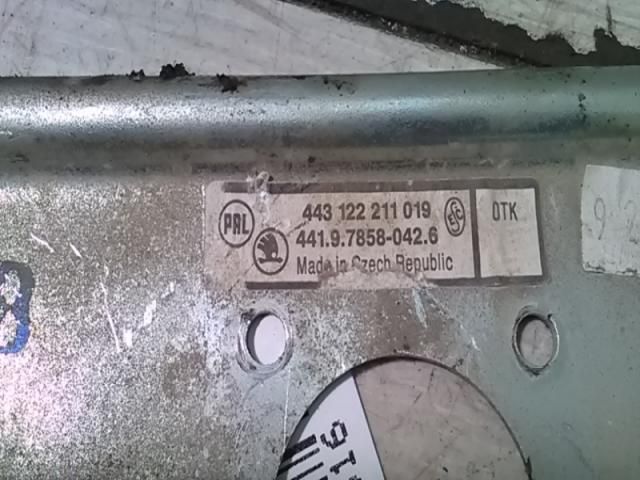 bontott SKODA FELICIA Első Ablaktörlő Szerkezet