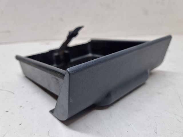 bontott SKODA FELICIA Első Hamutartó