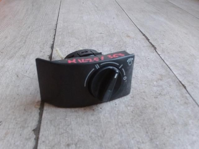 bontott SKODA FELICIA Fényszórómagasság Állító Kapcsoló