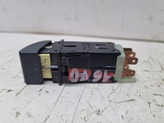 bontott SKODA FELICIA Hátsó Ködzárófény Kapcsoló