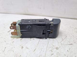 bontott SKODA FELICIA Hátsó Ködzárófény Kapcsoló