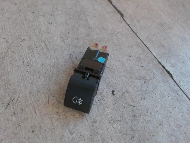 bontott SKODA FELICIA Hátsó Ködzárófény Kapcsoló