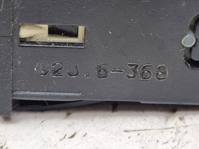 bontott SKODA FELICIA Hátsó Ködzárófény Kapcsoló