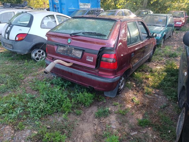 bontott SKODA FELICIA Hátsó Lökhárító Merevítő (Fém)