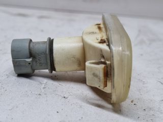 bontott SKODA FELICIA Hátsó Rendszámtábla Világítás