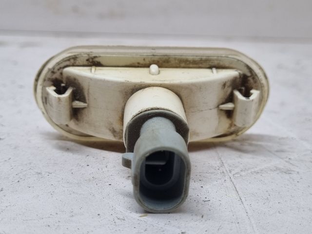 bontott SKODA FELICIA Hátsó Rendszámtábla Világítás