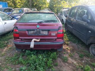 bontott SKODA FELICIA Jobb B Oszlop Burkolat