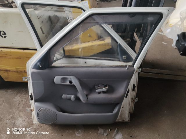 bontott SKODA FELICIA Jobb első Ajtó (Részeivel)