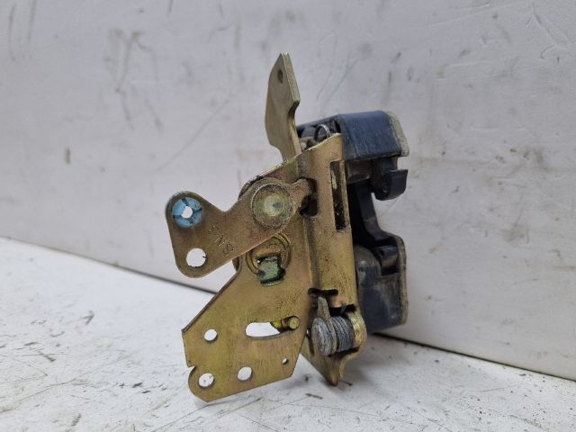 bontott SKODA FELICIA Jobb első Ajtózár