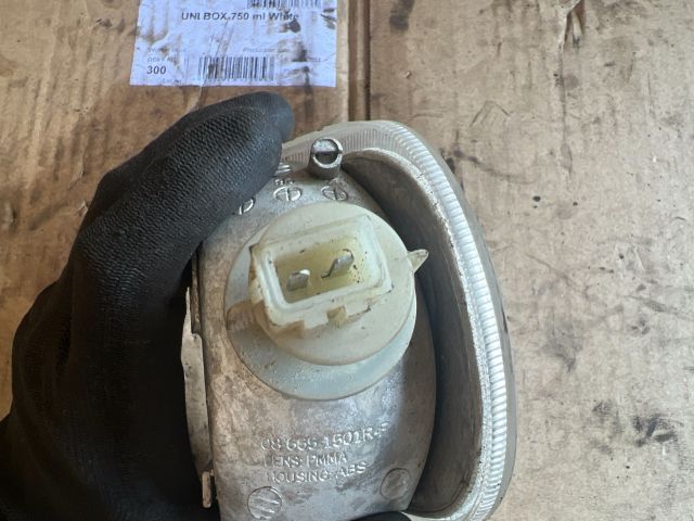 bontott SKODA FELICIA Jobb első Irányjelző