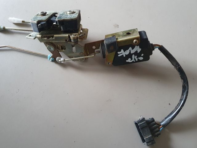 bontott SKODA FELICIA Jobb első Központizár Motor