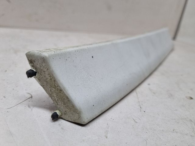 bontott SKODA FELICIA Jobb Fényszóró Bajusz Díszléc