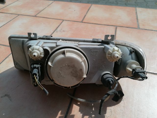 bontott SKODA FELICIA Jobb Fényszóró