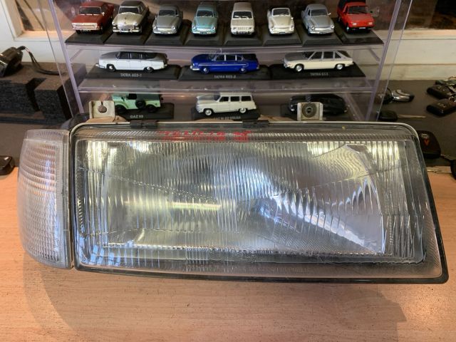 bontott SKODA FELICIA Jobb Fényszóró