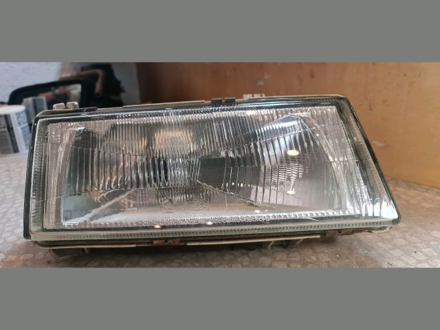 bontott SKODA FELICIA Jobb Fényszóró
