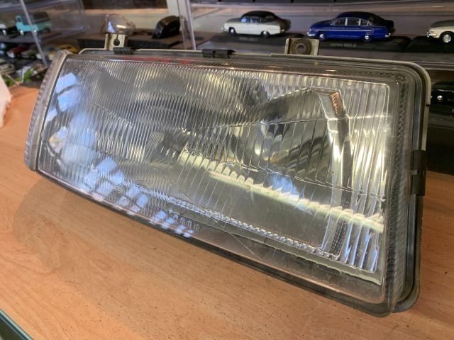 bontott SKODA FELICIA Jobb Fényszóró