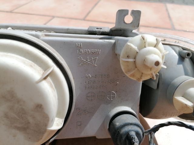 bontott SKODA FELICIA Jobb Fényszóró