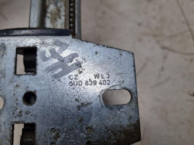 bontott SKODA FELICIA Jobb hátsó Ablakemelő Szerkezet (Mechanikus)