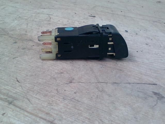 bontott SKODA FELICIA Kapcsoló (Magában)