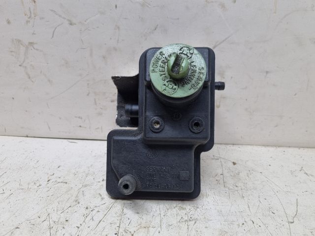 bontott SKODA FELICIA Szervóolaj Tartály