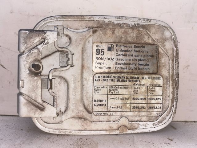 bontott SKODA FELICIA Tankajtó